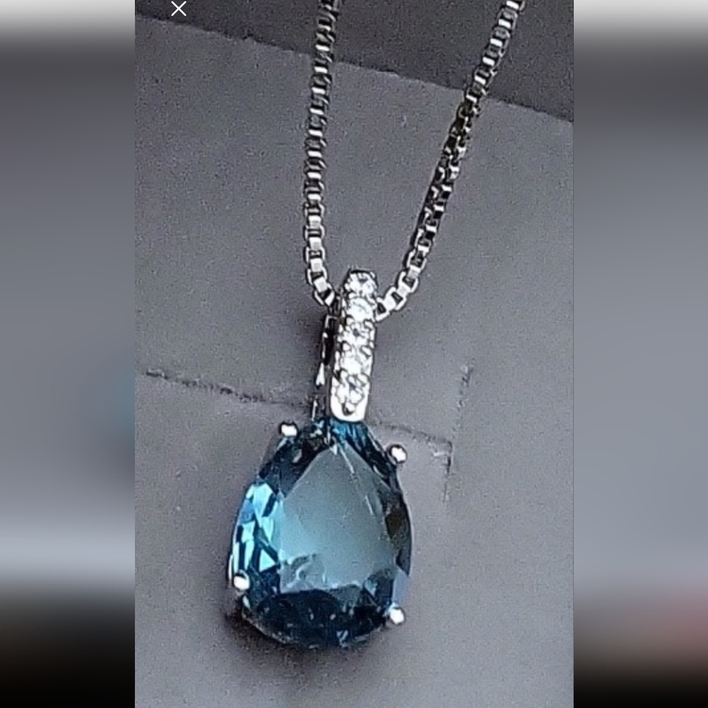BLEU TOPAZ     925 Sterling SilverNecklace
